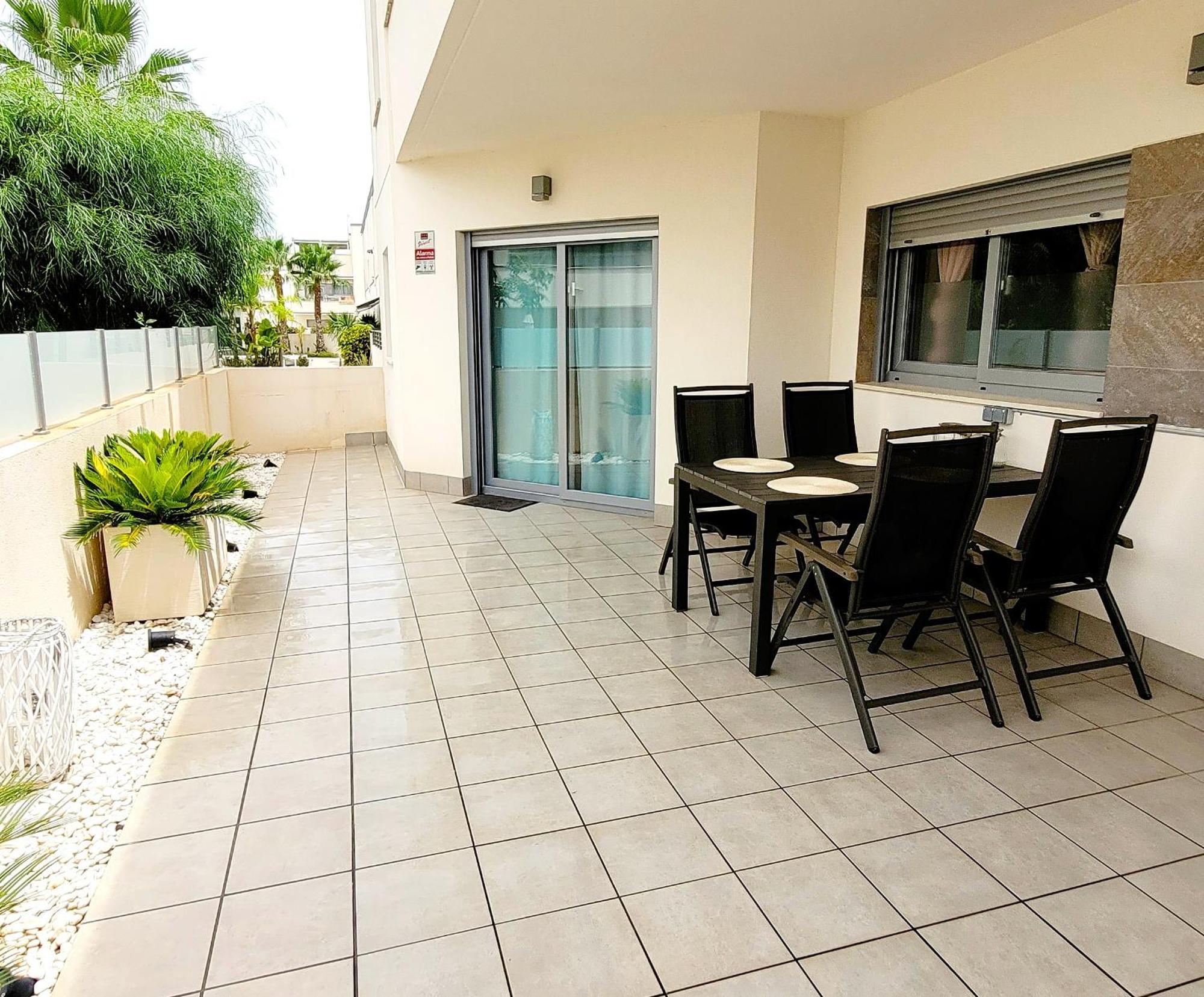 Pmt01 - Modern, Luxury With Heated Pool Apartment Torrevieja Exterior photo